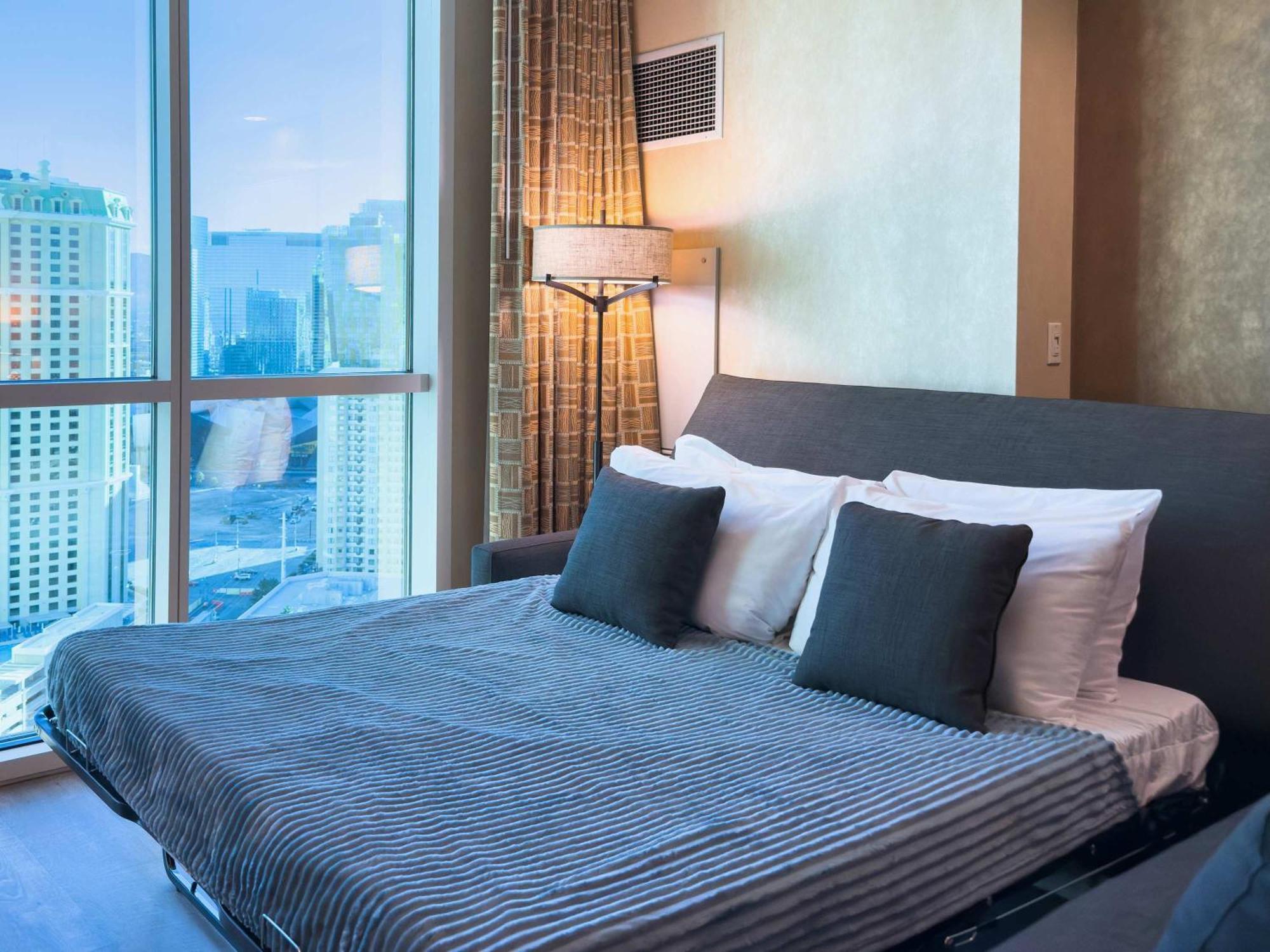 No Resort Fee Strip View Balcony+ Free Valet+ Pool Las Vegas Exterior photo